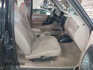 1999 Ford Ranger XL with VIN 1FTZR15V4XPB56809, listed as a IAAI auction lot 41874991 with 165,487 mi miles. Bid and sale history available at carsss.com. Image 5.