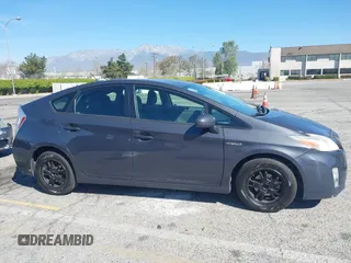 2010 Toyota Prius II with VIN JTDKN3DU8A0180886, listed as a IAAI auction lot 41869933 with 149,289 mi miles and . Bid and sale history available at carsss.com. Image 13.