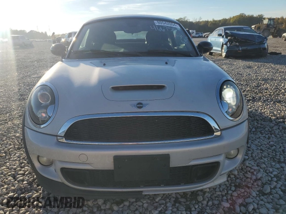 2013 MINI Coupe S z VIN WMWSX3C56DT466756, wystawiony jako Copart lot #80542054 z przebiegiem 95 135 mil mil oraz Szkoda całkowita • Salvage title. Historia ofert i sprzedaży dostępna na DreamBid. Obrazek 5.
