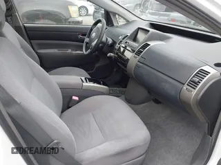 2007 Toyota Prius z VIN JTDKB20UX77550163, wystawiony jako IAAI lot #42379609 z przebiegiem 136 507 mil mil oraz . Historia ofert i sprzedaży dostępna na DreamBid. Obrazek 5.