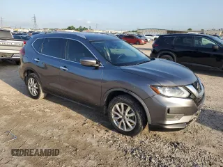 2020 Nissan Rogue SV z VIN JN8AT2MT3LW015576, wystawiony jako Copart lot #56189775 z przebiegiem 43 786 mil mil oraz Szkoda całkowita • Salvage title. Historia ofert i sprzedaży dostępna na DreamBid. Obrazek 4.