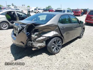 2019 Toyota Corolla L z VIN 5YFBURHE5KP861233, wystawiony jako IAAI lot #42388008 z przebiegiem 131 243 mil mil oraz . Historia ofert i sprzedaży dostępna na DreamBid. Obrazek 4.