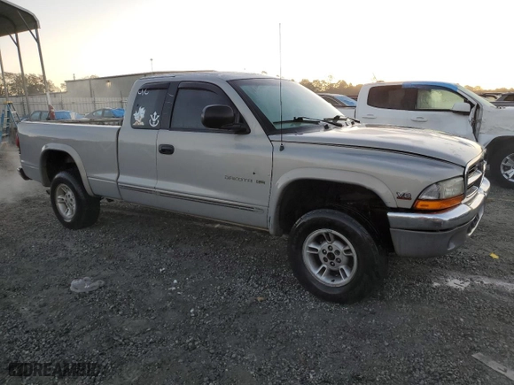 2000 Dodge Dakota Sport with VIN 1B7GG22N6YS591885, listed as a Copart auction lot 76525294 with 281,690 mi miles and Salvage Title. Bid and sale history available at carsss.com. Image 4.