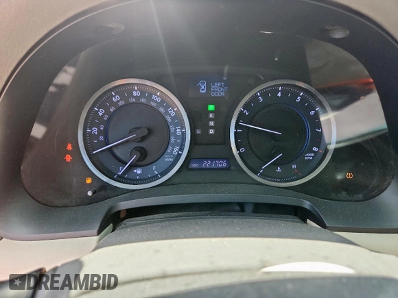 2011 Lexus IS 250 z VIN JTHBF5C24B5144155, wystawiony jako Copart lot #63081545 z przebiegiem 221 706 mil mil oraz Szkoda całkowita • Salvage title. Historia ofert i sprzedaży dostępna na DreamBid. Obrazek 9.