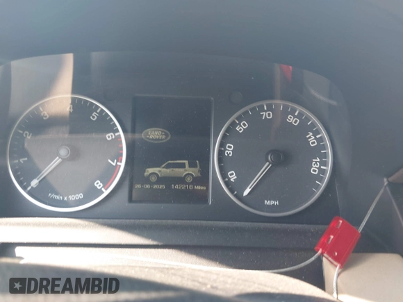 2014 Land Rover LR4 HSE с VIN SALAG2V60EA724693, выставлен на аукционе IAAI как лот 42586015 с пробегом 142 216 миль миль и . История ставок и продаж доступна на DreamBid. Изображение 7.