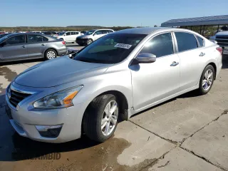 2015 Nissan Altima S with VIN 1N4AL3AP7FC212772, listed as a Copart auction lot 80505574 with 141,823 mi miles and Clean Title. Bid and sale history available at DreamBid. Image 1.