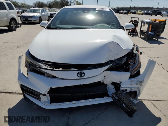 2022 Toyota Corolla SE with VIN JTDS4MCE0N3509989, listed as a Copart auction lot 49043335 with 7,670 mi miles and Salvage Title. Bid and sale history available at carsss.com. Image 5.