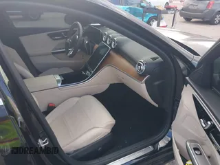 2022 Mercedes-Benz C 300 with VIN W1KAF4HB3NR042509, listed as a IAAI auction lot 41545611 with 24,121 mi miles and . Bid and sale history available at DreamBid. Image 5.