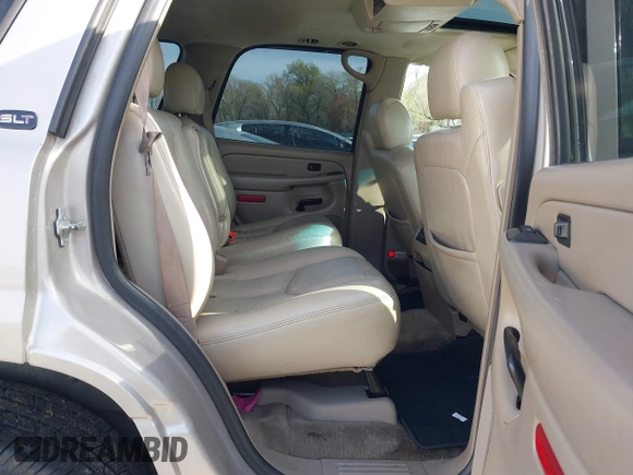 2005 GMC Yukon SLT with VIN 1GKEK13T15J118270, listed as a IAAI auction lot 41937413 with 218,057 mi miles. Bid and sale history available at carsss.com. Image 8.
