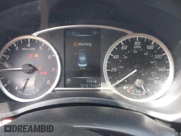 2017 Nissan Sentra S with VIN 3N1AB7APXHY350209, listed as a IAAI auction lot 42770571 with 121,613 mi miles and . Bid and sale history available at DreamBid. Image 7.