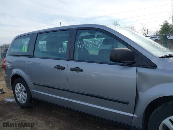 2014 Dodge Grand Caravan SE with VIN 2C4RDGBG6ER475051, listed as a IAAI auction lot 41857218 with 230,842 mi miles. Bid and sale history available at carsss.com. Image 14.