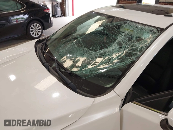 2014 Mazda 3 i Touring with VIN JM1BM1V70E1134498, listed as a IAAI auction lot 42495912 with 116,770 mi miles and . Bid and sale history available at DreamBid. Image 17.