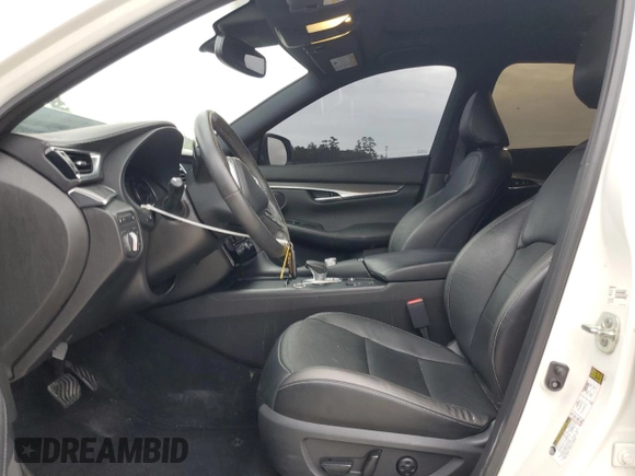 2022 Infiniti QX50 LUXE with VIN 3PCAJ5BA0NF106235, listed as a Copart auction lot 84685444 with 33,028 mi miles and Salvage Title. Bid and sale history available at carsss.com. Image 7.