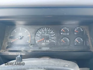 1994 Dodge Dakota z VIN 1B7GG26X5RW145863, wystawiony jako IAAI lot #42345217 z przebiegiem 117 441 mil mil oraz . Historia ofert i sprzedaży dostępna na DreamBid. Obrazek 7.