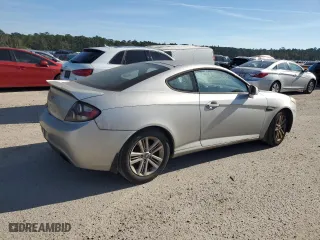 2008 Hyundai Tiburon GS with VIN KMHHM66D38U286530, listed as a Copart auction lot 80779474 with 258,212 mi miles and Salvage Title. Bid and sale history available at carsss.com. Image 3.