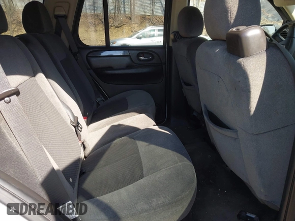 2008 GMC Envoy SLE2 with VIN 1GKDT13S182246605, listed as a IAAI auction lot 41801577 with 116,200 mi miles. Bid and sale history available at carsss.com. Image 8.