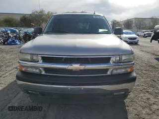 2006 Chevrolet Tahoe LS with VIN 1GNEC13VX6R117879, listed as a Copart auction lot 86512204 with 214,217 mi miles and Salvage Title. Bid and sale history available at carsss.com. Image 5.
