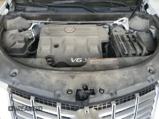 2015 Cadillac SRX Luxury Collection with VIN 3GYFNEE39FS574832, listed as a Copart auction lot 50303055 with 121,147 mi miles and Clean Title. Bid and sale history available at carsss.com. Image 12.