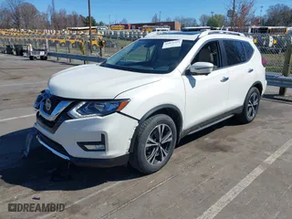 2019 Nissan Rogue SV with VIN JN8AT2MT2KW266507, listed as a IAAI auction lot 41851311 with 28,627 mi miles. Bid and sale history available at carsss.com. Image 17.