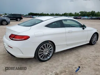 2018 Mercedes-Benz C 300 z VIN WDDWJ4JB8JF680569, wystawiony jako Copart lot #61075975 z przebiegiem 131 578 mil mil oraz Czysty tytuł • Clean title. Historia ofert i sprzedaży dostępna na DreamBid. Obrazek 3.