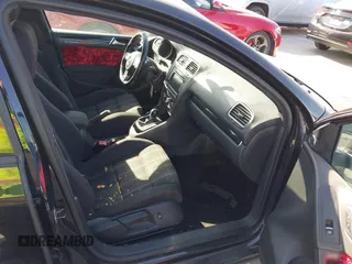2010 Volkswagen GTI z VIN WVWHV7AJ0AW394540, wystawiony jako IAAI lot #41731507 z przebiegiem 95 816 mil mil oraz . Historia ofert i sprzedaży dostępna na DreamBid. Obrazek 5.