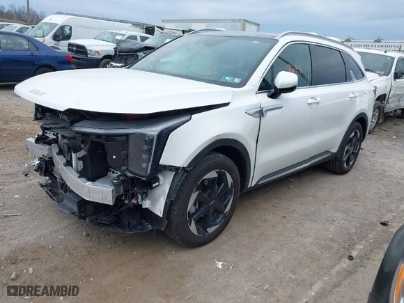 2025 Kia Sorento Hybrid SX Prestige with VIN KNDRKDJG8S5287565, listed as a IAAI auction lot 41907633 with 15,327 mi miles. Bid and sale history available at carsss.com. Image 2.
