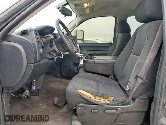 2011 Chevrolet Silverado 1500 LT with VIN 3GCPCSE0XBG266523, listed as a Copart auction lot 50088555 with 224,874 mi miles and Salvage Title. Bid and sale history available at DreamBid. Image 7.