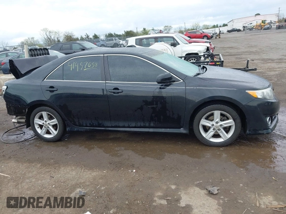 2012 Toyota Camry L with VIN 4T1BF1FK3CU060501, listed as a IAAI auction lot 41957658 with 170,646 mi miles. Bid and sale history available at carsss.com. Image 14.