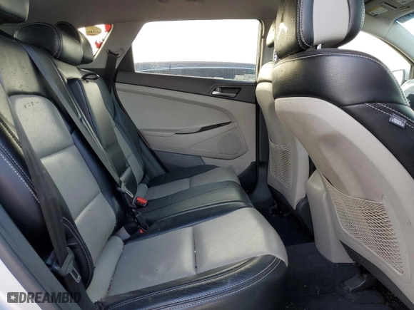 2017 Hyundai Tucson SE Plus with VIN KM8J33A4XHU270240, listed as a Copart auction lot 46735805 with 116,780 mi miles and Salvage Title. Bid and sale history available at carsss.com. Image 11.