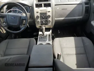 2011 Ford Escape XLT with VIN 1FMCU9DGXBKA90337, listed as a Copart auction lot 56063355 with 122,956 mi miles and Non repairable. Bid and sale history available at DreamBid. Image 8.