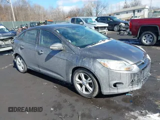 2013 Ford Focus SE with VIN 1FADP3F24DL288221, listed as a IAAI auction lot 41646815 with 169,617 mi miles. Bid and sale history available at carsss.com. Image 1.