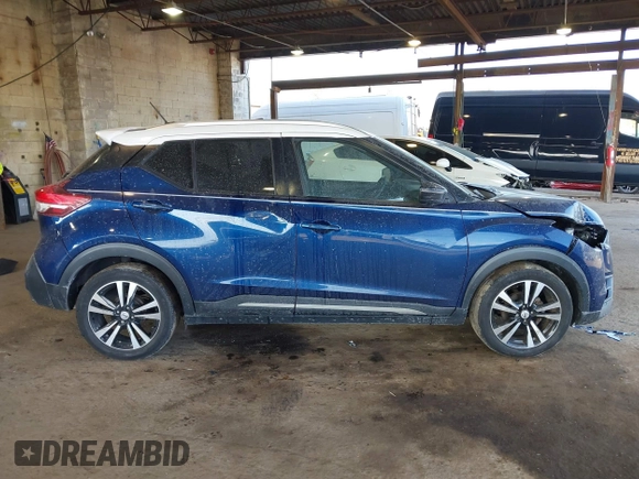 2019 Nissan Kicks SV z VIN 3N1CP5CU9KL518895, wystawiony jako IAAI lot #41341193 z przebiegiem 42 971 mil mil oraz . Historia ofert i sprzedaży dostępna na DreamBid. Obrazek 14.