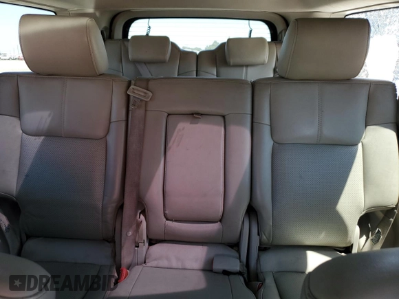 2006 Jeep Commander Limited z VIN 1J8HG582X6C171002, wystawiony jako Copart lot #62952795 z przebiegiem 221 626 mil mil oraz Szkoda całkowita • Salvage title. Historia ofert i sprzedaży dostępna na DreamBid. Obrazek 10.