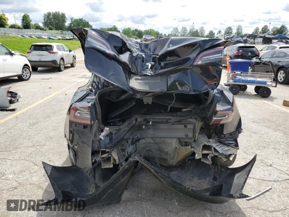 2023 Tesla Model 3 z VIN 5YJ3E1EA1PF438043, wystawiony jako Copart lot #61090305 z przebiegiem Nie podano mil oraz Nie do naprawy • Non repairable. Historia ofert i sprzedaży dostępna na DreamBid. Obrazek 6.