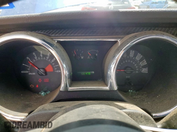 2005 Ford Mustang GT Deluxe with VIN 1ZVFT82H755197985, listed as a Copart auction lot 60367475 with 135,479 mi miles and Clean title. Bid and sale history available at DreamBid. Image 9.