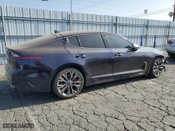 2020 Kia Stinger GT with VIN KNAE35LC0L6086859, listed as a Copart auction lot 58713924 with 38,837 mi miles and Salvage Title. Bid and sale history available at carsss.com. Image 3.