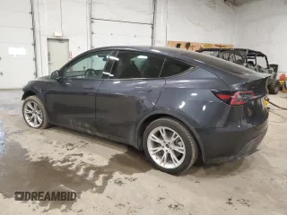 2024 Tesla Model Y Long Range with VIN 7SAYGDEE5RA237687, listed as a Copart auction lot 48366825 with 24,650 mi miles and Salvage Title. Bid and sale history available at DreamBid. Image 2.