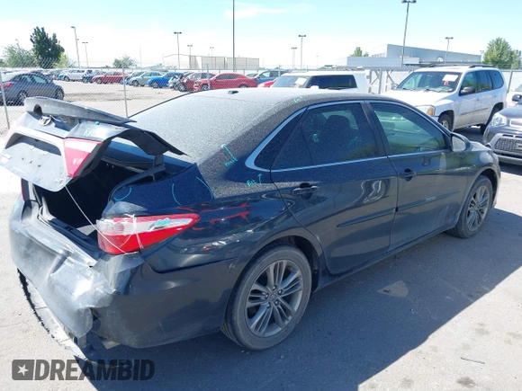 2017 Toyota Camry XLE with VIN 4T1BF1FKXHU305902, listed as a IAAI auction lot 40145319 with 78,398 mi miles and . Bid and sale history available at DreamBid. Image 4.