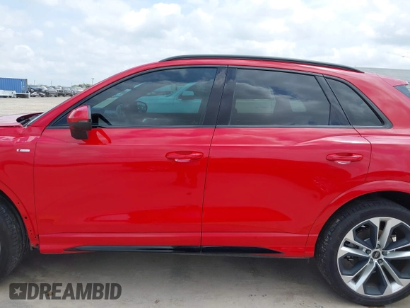 2022 Audi Q3 S line Premium Plus with VIN WA1EECF38N1019269, listed as a IAAI auction lot 42085737 with 40,982 mi miles and . Bid and sale history available at DreamBid. Image 15.