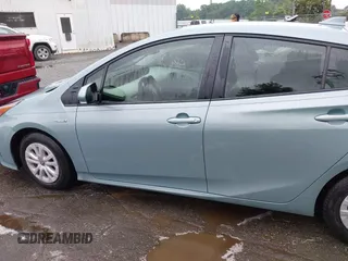 2022 Toyota Prius L Eco with VIN JTDKAMFU4N3158998, listed as a IAAI auction lot 42625041 with 43,033 mi miles and . Bid and sale history available at DreamBid. Image 15.
