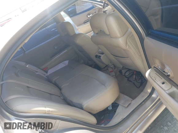 2004 Buick LeSabre Limited с VIN 1G4HR54K84U137795, выставлен на аукционе IAAI как лот 42169384 с пробегом Не указан миль и . История ставок и продаж доступна на DreamBid. Изображение 8.