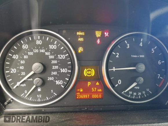 2006 BMW 3 Series 325i with VIN WBAVB13546KR64463, listed as a Copart auction lot 55765055 with 236,997 mi miles and Salvage title. Bid and sale history available at DreamBid. Image 9.