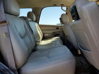 2003 Chevrolet Tahoe LT with VIN 1GNEC13Z03J128676, listed as a Copart auction lot 47451875 with 276,957 mi miles and Salvage Title. Bid and sale history available at carsss.com. Image 11.