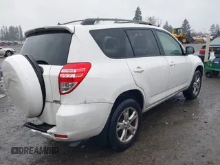 2011 Toyota RAV4 with VIN JTMBK4DV0B5106065, listed as a IAAI auction lot 41671279 with 85,786 mi miles. Bid and sale history available at carsss.com. Image 4.