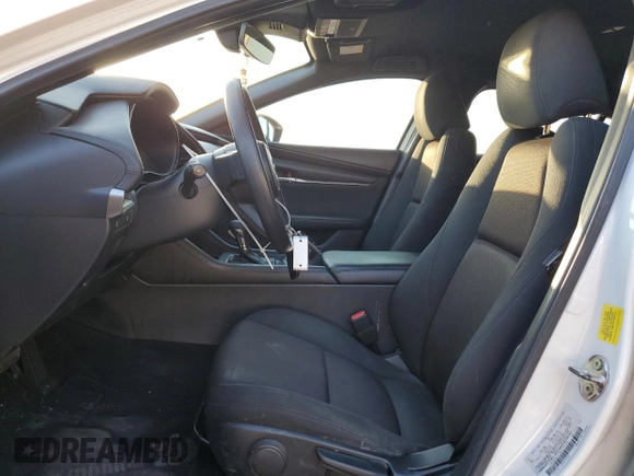 2022 Mazda 3 S with VIN JM1BPAJL3N1507382, listed as a Copart auction lot 60294085 with 28,283 mi miles and Salvage title. Bid and sale history available at DreamBid. Image 7.