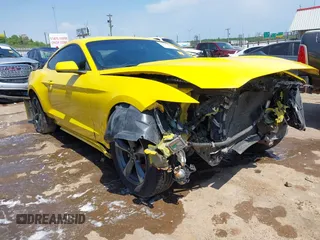 2016 Ford Mustang V6 z VIN 1FA6P8AM7G5286051, wystawiony jako IAAI lot #42326805 z przebiegiem 160 805 mil mil oraz . Historia ofert i sprzedaży dostępna na DreamBid. Obrazek 1.