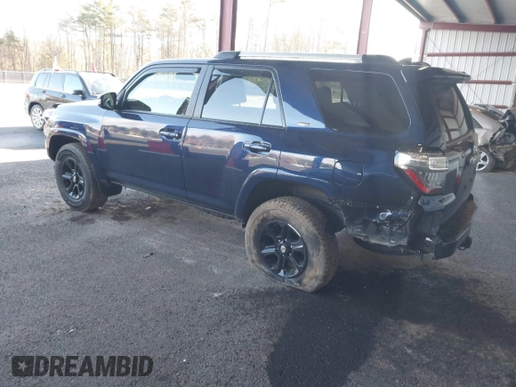 2021 Toyota 4Runner SR5 with VIN JTEMU5JR3M5933542, listed as a IAAI auction lot 41940744 with 68,462 mi miles and . Bid and sale history available at DreamBid. Image 3.