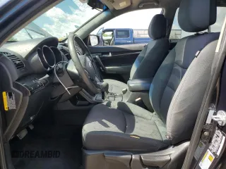 2013 Kia Sorento LX with VIN 5XYKTDA6XDG391488, listed as a Copart auction lot 66174525 with 152,633 mi miles and Clean title. Bid and sale history available at DreamBid. Image 7.