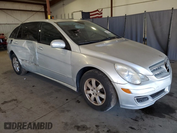 2006 Mercedes-Benz R 3.5L with VIN 4JGCB65E06A024604, listed as a Copart auction lot 78058994 with 197,533 mi miles and Salvage Title. Bid and sale history available at DreamBid. Image 4.