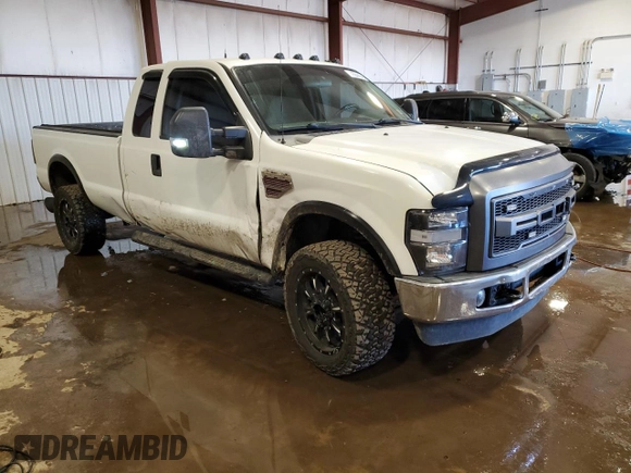 2008 Ford F-350 XL with VIN 1FTWX31R98EB22035, listed as a Copart auction lot 43644045 with 272,372 mi miles and Salvage Title. Bid and sale history available at DreamBid. Image 4.